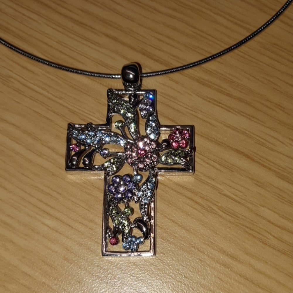 Vintage Kirk's Folly Cross Pendant - Picture 2 of 3